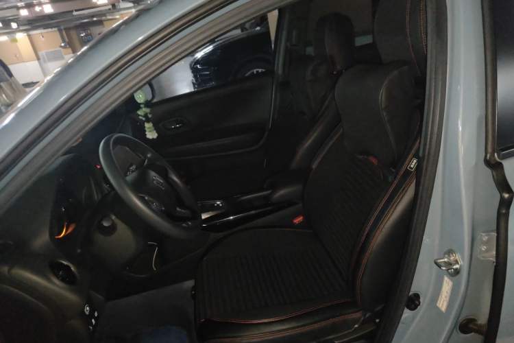 Used Honda XR-V 2020 220TURBO CVT Luxury Edition Left Front Seat