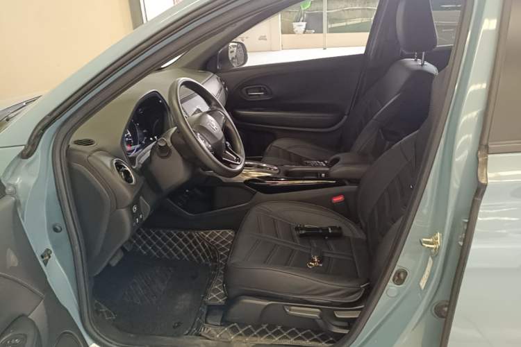 Used Honda XR-V 2020 220TURBO CVT Luxury Edition Left Front Seat