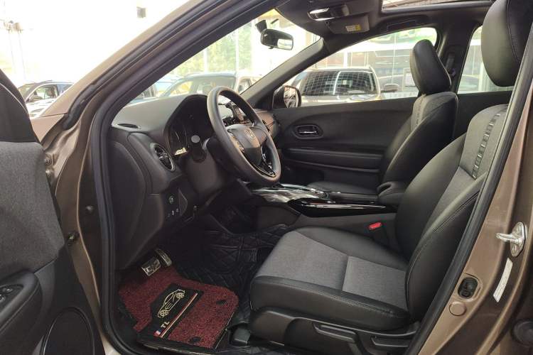 Used Honda XR-V 2020 1.5L CVT Comfort Version Interior 1