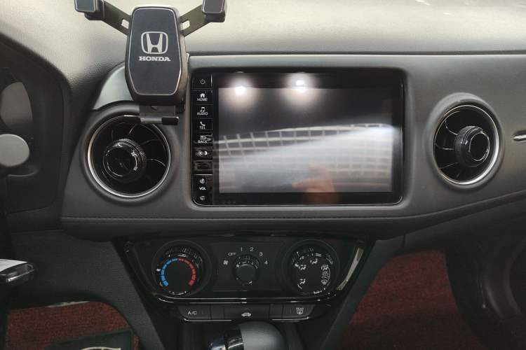 Used Honda XR-V 2020 1.5L CVT Comfort Version Interior 7
