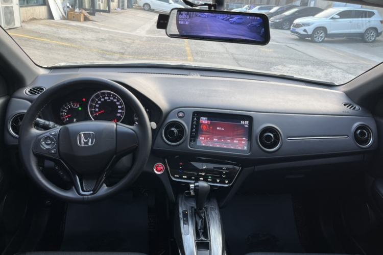 Used Honda XR-V 2020 220TURBO CVT Luxury Edition Interior 1