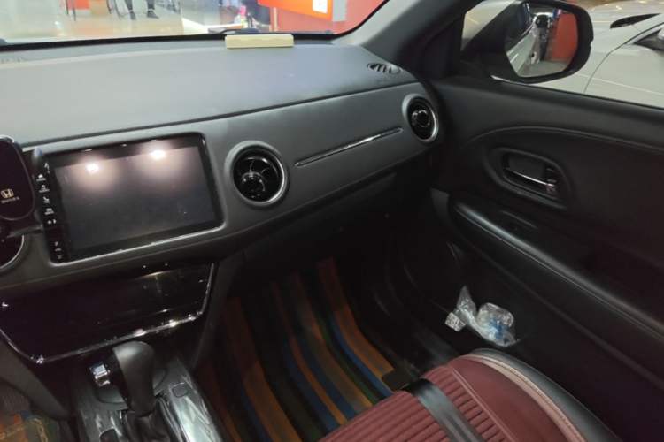 Used Honda XR-V 2020 220TURBO CVT Luxury Edition Audio And AC Panel