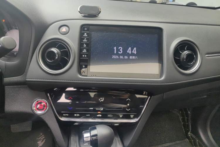 Used Honda XR-V 2020 220TURBO CVT Luxury Edition Audio And AC Panel