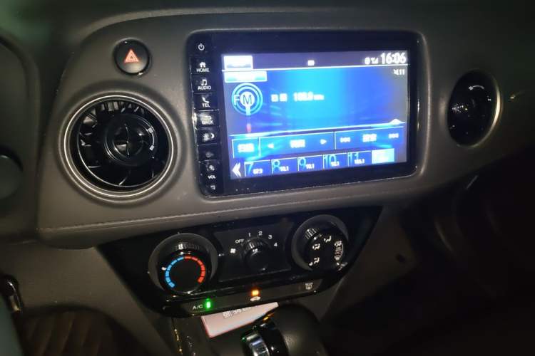 Used Honda XR-V 2020 1.5L CVT Classic Edition Audio And AC Panel