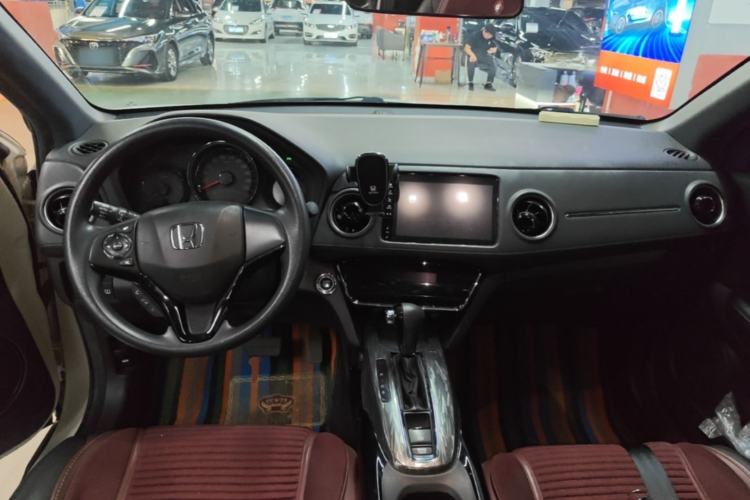 Used Honda XR-V 2020 220TURBO CVT Luxury Edition Center Console