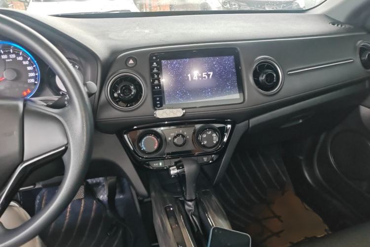 Used Honda XR-V 2020 1.5L CVT Comfort Version Center Console