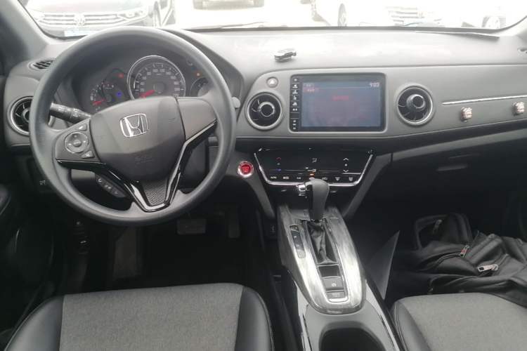 Used Honda XR-V 2020 220TURBO CVT Luxury Edition Center Console