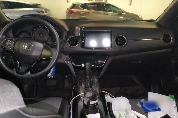 Used Honda XR-V 2020 220TURBO CVT Luxury Edition Center Console