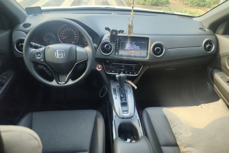 Used Honda XR-V 2020 220TURBO CVT Luxury Edition Center Console