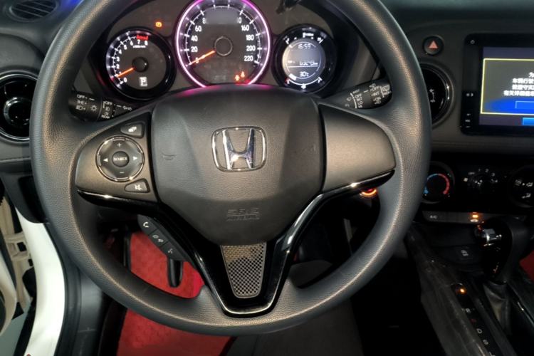 Used Honda XR-V 2020 1.5L CVT Luxury Edition Center Console