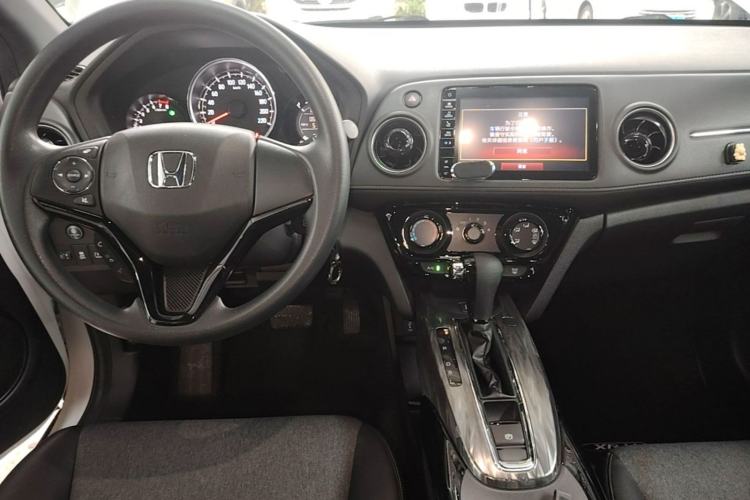 Used Honda XR-V 2020 1.5L CVT Comfort Version Center Console
