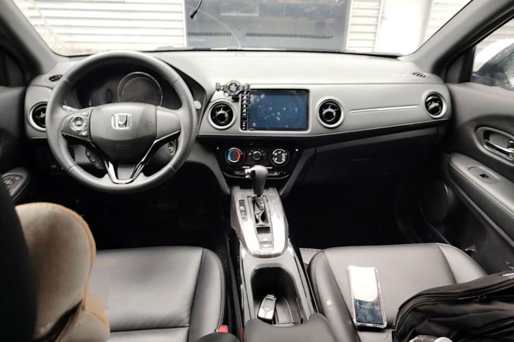 Used Honda XR-V 2020 1.5L CVT Comfort Version Center Console