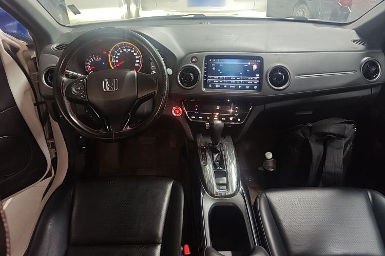 Used Honda XR-V 2020 220TURBO CVT Luxury Edition Center Console