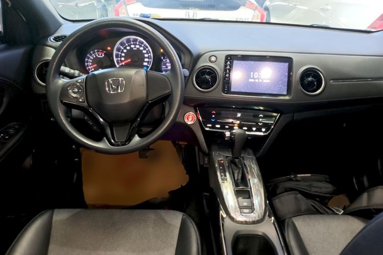 Used Honda XR-V 2020 220TURBO CVT Luxury Edition Center Console