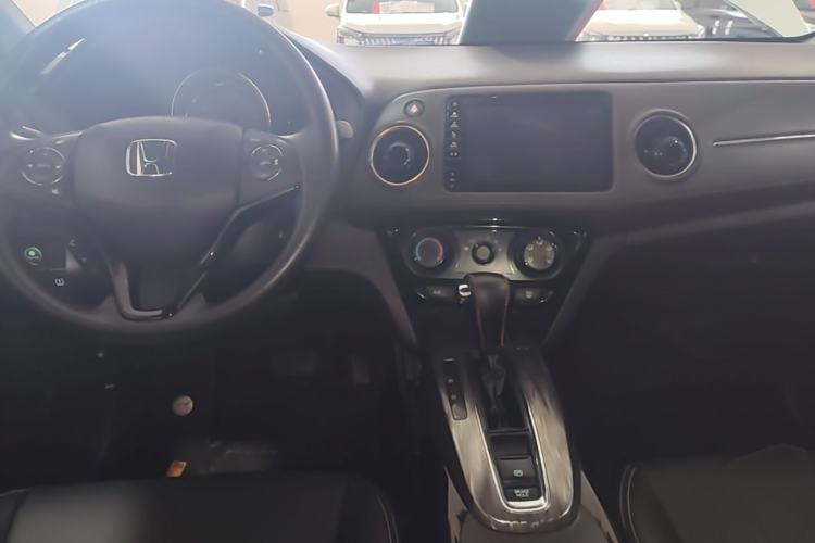 Used Honda XR-V 2020 1.5L CVT Comfort Version Center Console