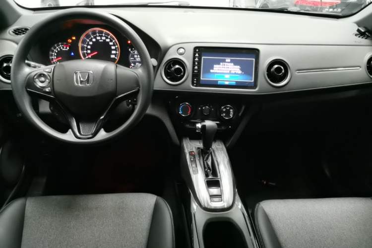 Used Honda XR-V 2020 1.5L CVT Comfort Version Center Console