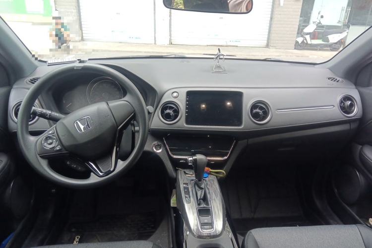 Used Honda XR-V 2020 220TURBO CVT Luxury Edition Center Console