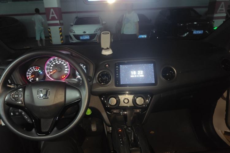 Used Honda XR-V 2020 1.5L CVT Comfort Version Center Console