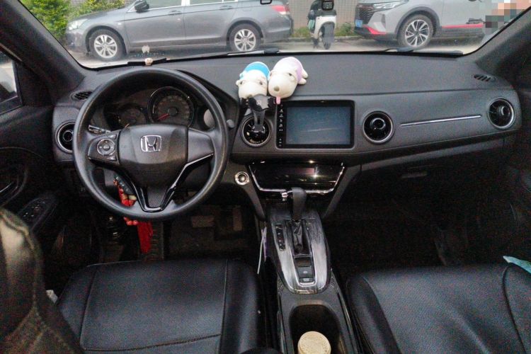 Used Honda XR-V 2020 220TURBO CVT Luxury Edition Center Console