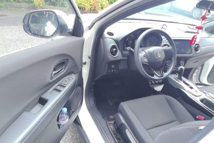 Used Honda XR-V 2020 1.5L CVT Classic Edition Driver Seat