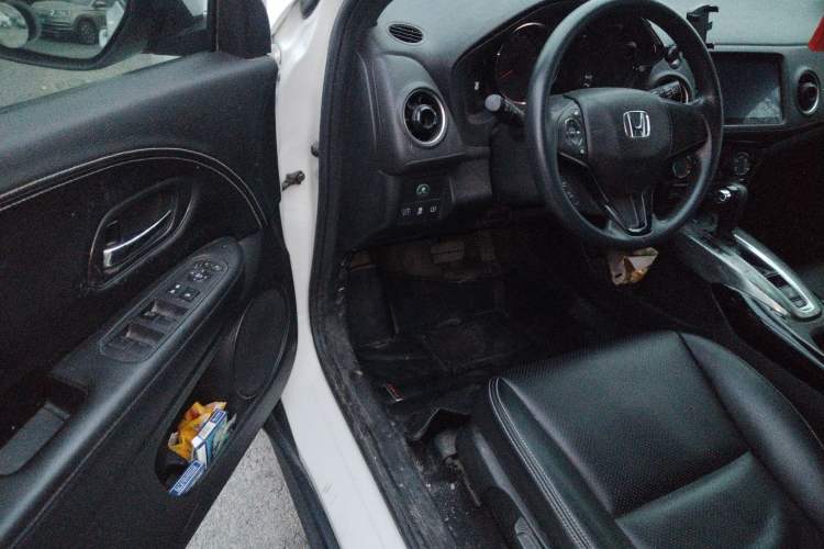 Used Honda XR-V 2020 1.5L CVT Classic Edition Driver Seat