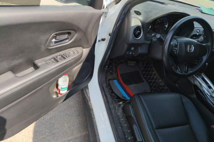 Used Honda XR-V 2020 1.5L CVT Classic Edition Driver Seat