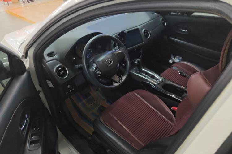 Used Honda XR-V 2020 220TURBO CVT Luxury Edition Driver Seat