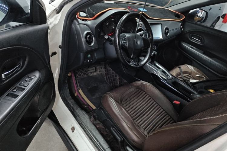 Used Honda XR-V 2020 1.5L CVT Luxury Edition Driver Seat