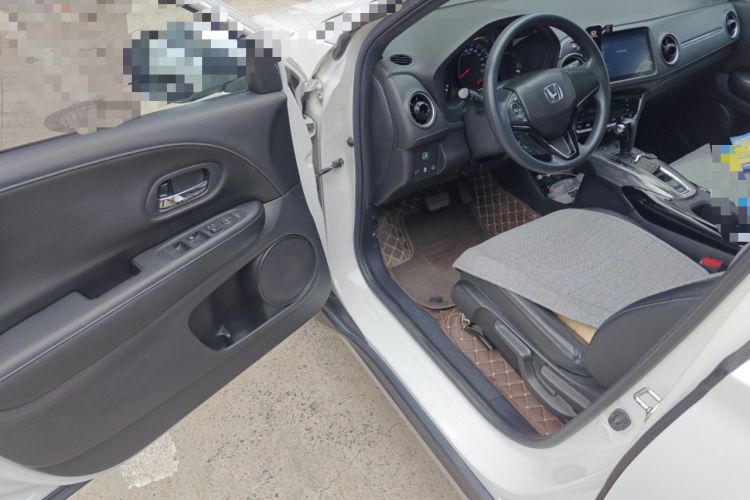 Used Honda XR-V 2020 220TURBO CVT Luxury Edition Driver Seat