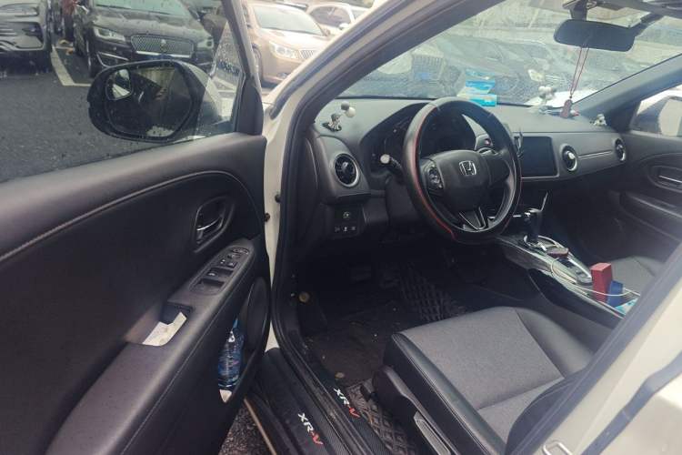 Used Honda XR-V 2020 220TURBO CVT Luxury Edition Driver Seat
