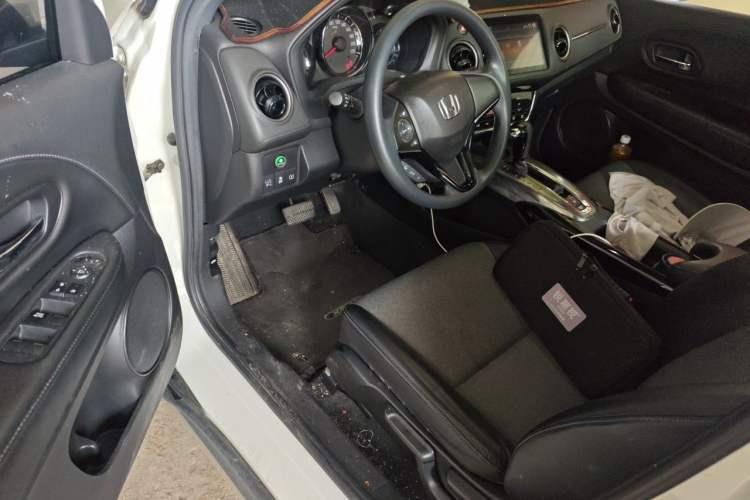 Used Honda XR-V 2020 220TURBO CVT Luxury Edition Driver Seat