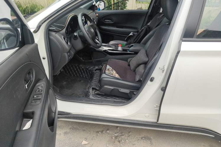 Used Honda XR-V 2020 220TURBO CVT Luxury Edition Driver Seat