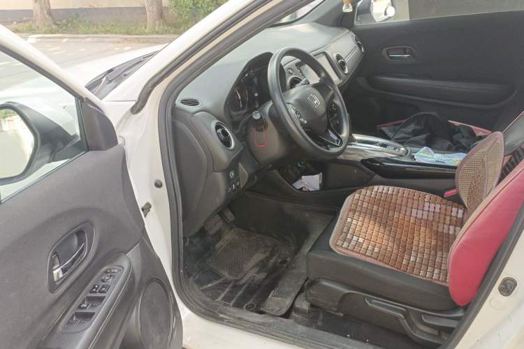 Used Honda XR-V 2020 1.5L CVT Classic Edition Driver Seat