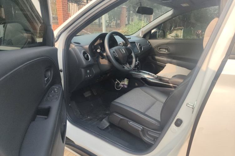 Used Honda XR-V 2020 220TURBO CVT Luxury Edition Driver Seat