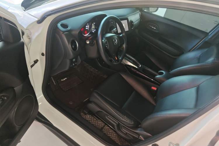 Used Honda XR-V 2020 1.5L CVT Classic Edition Driver Seat