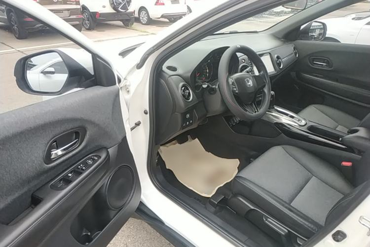 Used Honda XR-V 2020 1.5L CVT Comfort Version Driver Seat