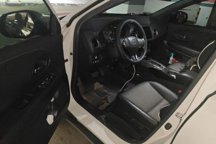 Used Honda XR-V 2020 220TURBO CVT Luxury Edition Driver Seat