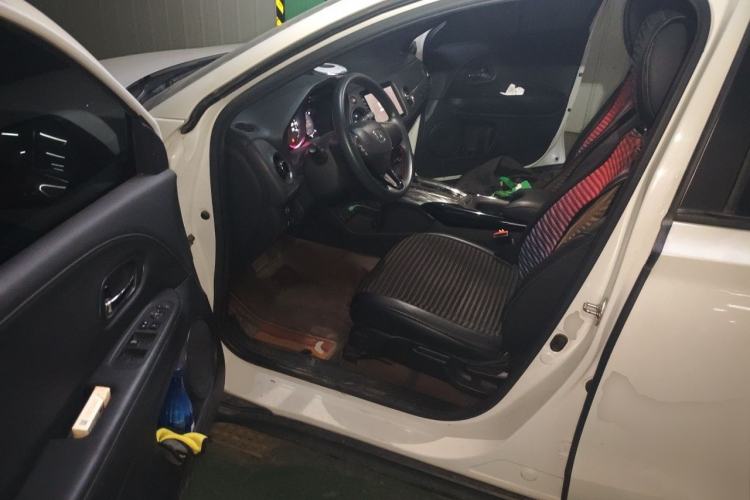 Used Honda XR-V 2020 1.5L CVT Luxury Edition Driver Seat