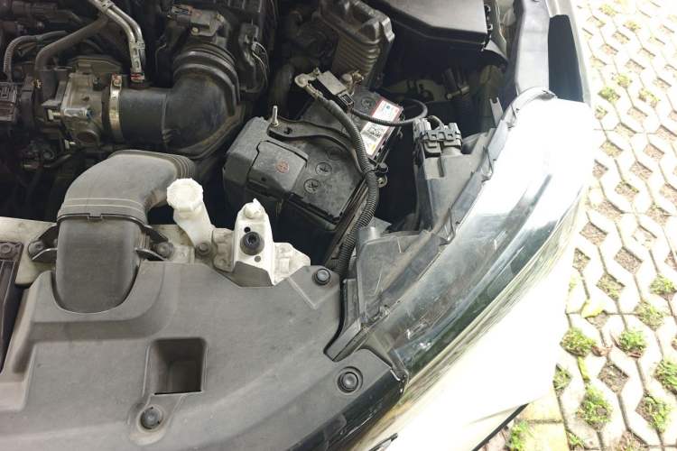 Used Honda XR-V 2020 1.5L CVT Comfort Version Engine Bay Left