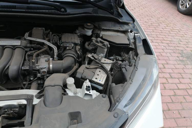 Used Honda XR-V 2020 1.5L CVT Comfort Version Engine Bay Left
