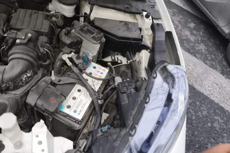 Used Honda XR-V 2020 1.5L CVT Luxury Edition Engine Bay Left