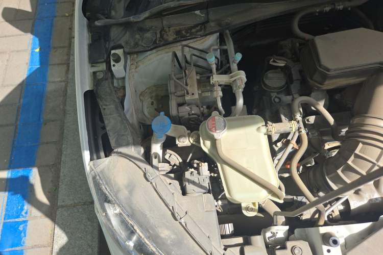Used Honda XR-V 2020 220TURBO CVT Comfort Version Engine Bay Right