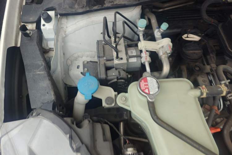 Used Honda XR-V 2020 220TURBO CVT Luxury Edition Engine Bay Right