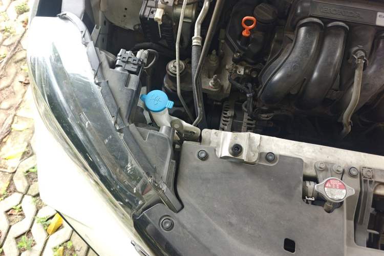 Used Honda XR-V 2020 1.5L CVT Comfort Version Engine Bay Right