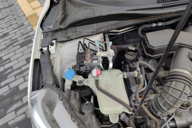 Used Honda XR-V 2020 220TURBO CVT Luxury Edition Engine Bay Right