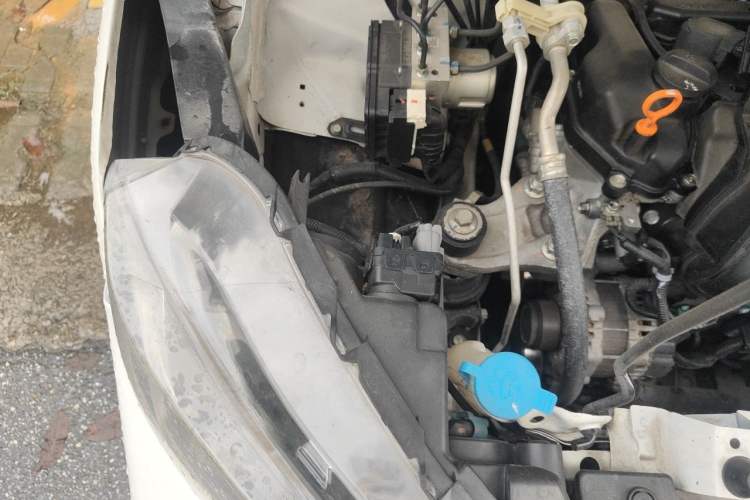 Used Honda XR-V 2020 1.5L CVT Comfort Version Engine Bay Right