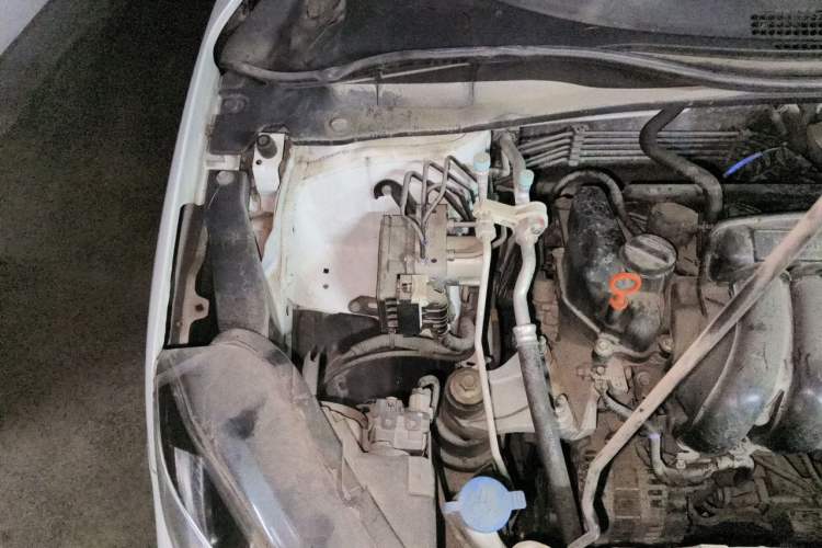 Used Honda XR-V 2020 1.5L CVT Comfort Version Engine Bay Right