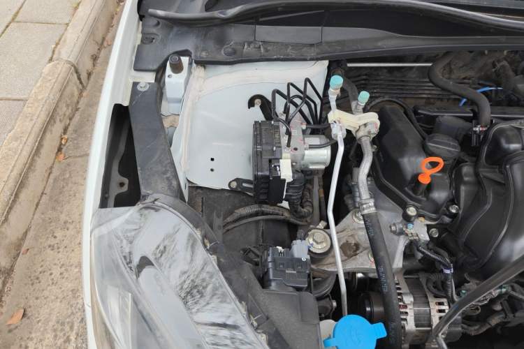 Used Honda XR-V 2020 1.5L CVT Luxury Edition Engine Bay Right