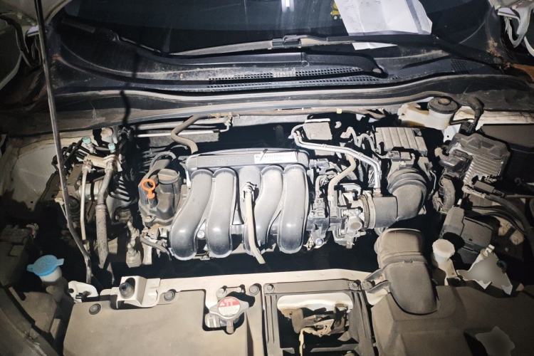 Used Honda XR-V 2020 1.5L CVT Luxury Edition Engine Bay