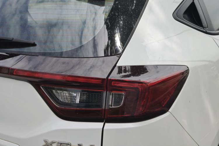 Used Honda XR-V 2020 220TURBO CVT Luxury Edition Exterior 3